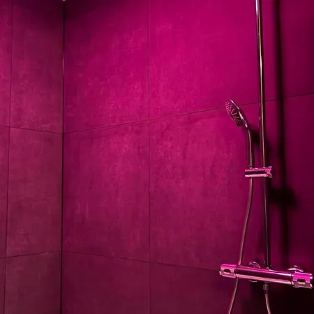 Love hotel Love Games Liege